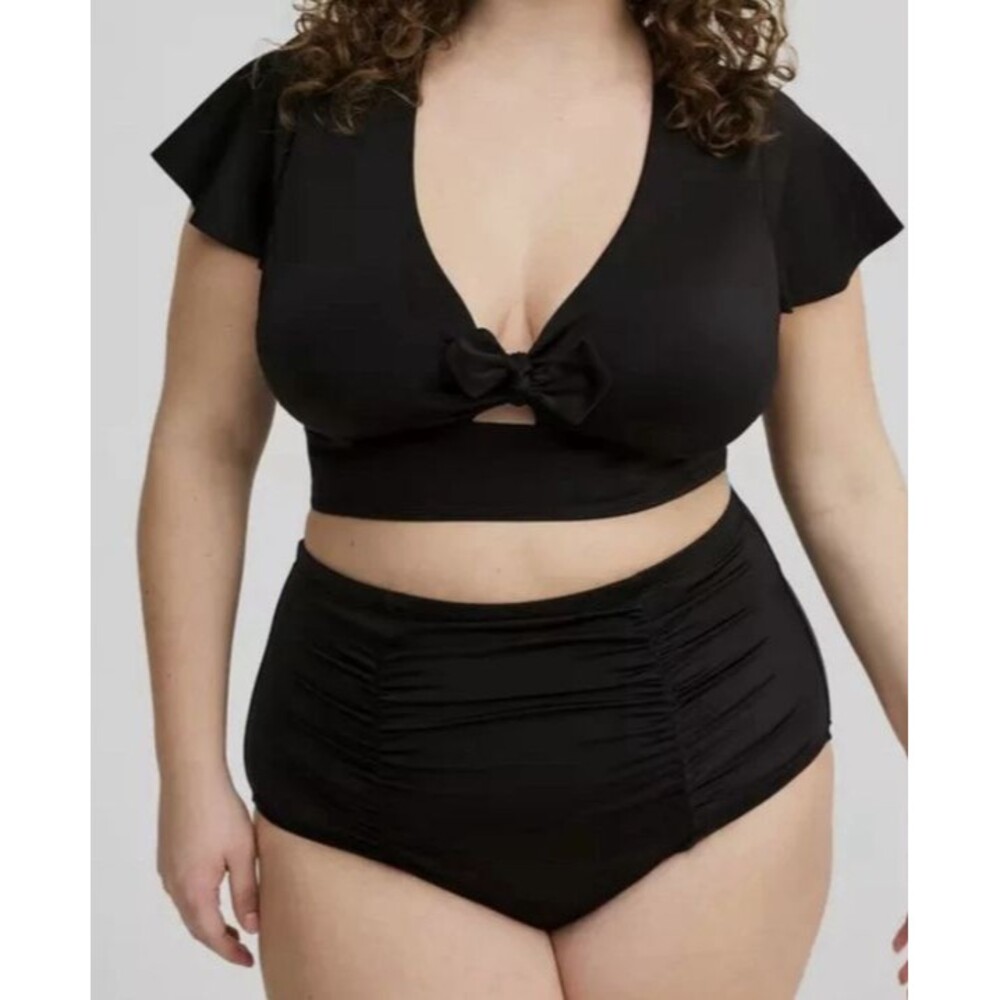 TORRID Black Highrise Ruched Swim Bottom SZ 0 Large Tummy Control Full Cover 941